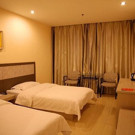 יאנטאי Huiquan Hotel מראה חיצוני תמונה